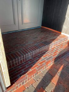 VÄLISTREPI PLAATIMINE