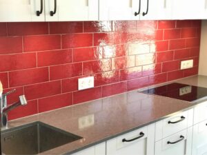 KÖÖGI TAUSTA PLAATIMINE